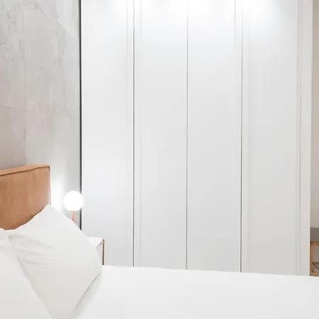 C34 Onyx Stylish Thessaloniki